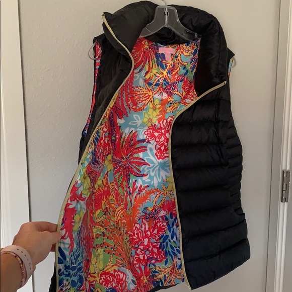 Lilly Pulitzer Syd Quilted Vest Black XL - Picture 2 of 5